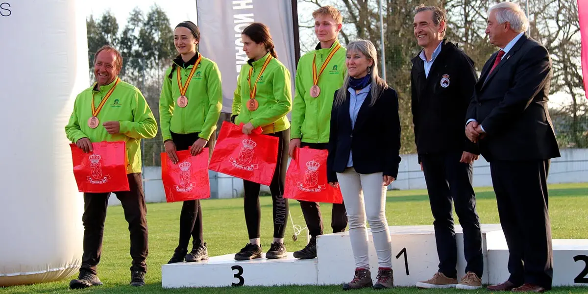 Campo Alegre Medalla de Bronce por equipos