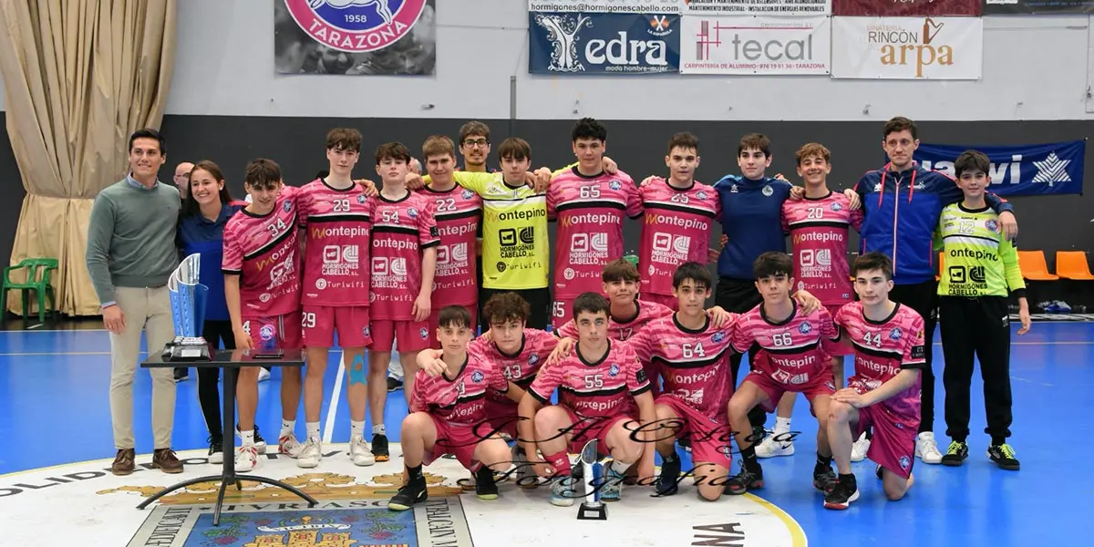 El equipo cadete de BM Tarazona logr&oacute; la tercera posici&oacute;n