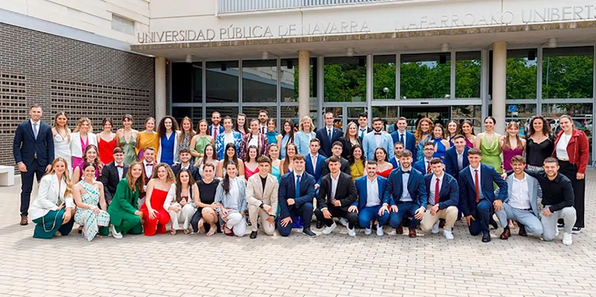 UPNA Graduaci&oacute;n Grado Fisioterapia 2023 1