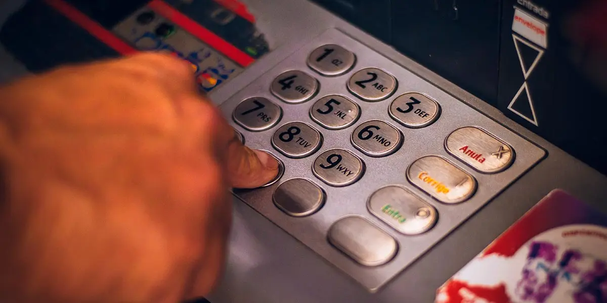 Banco cajero bancario n&oacute;mina