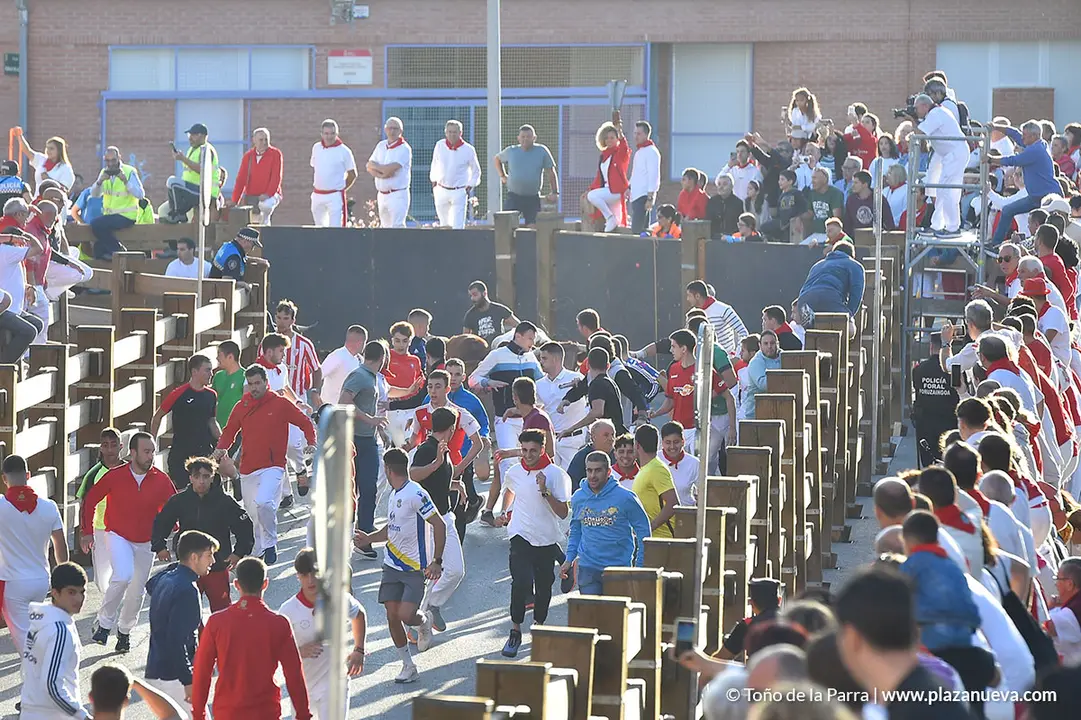 FIESTAS2023_26_ENCIERRO (4)