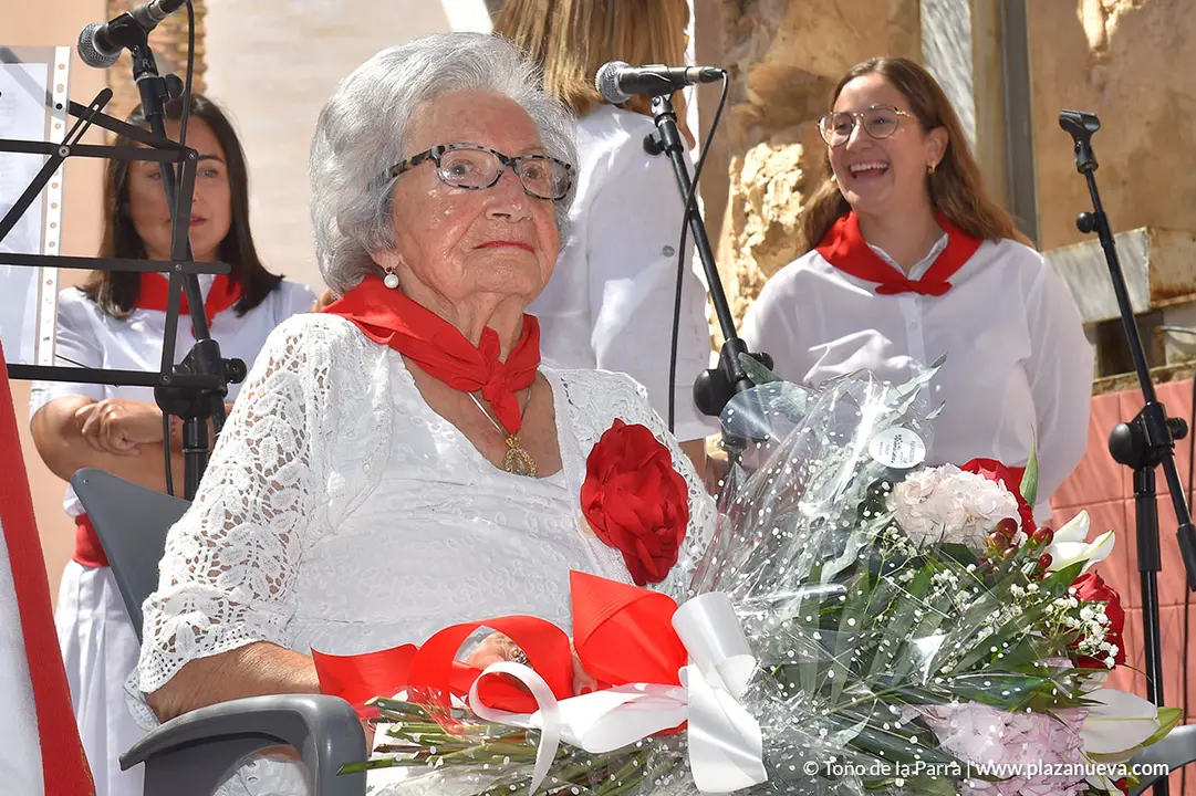 FIESTAS2023_27_ABUELA (14)