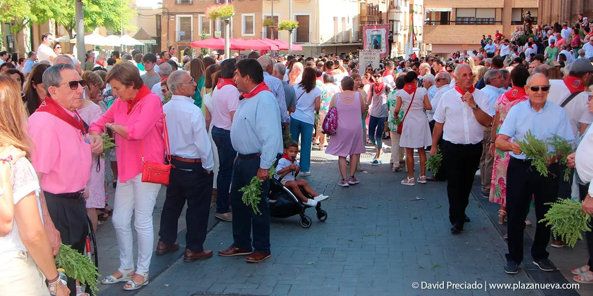 Procesi&oacute;n en honor a los patronos San Roque y San Ezequiel 3