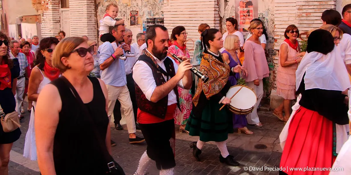 Procesi&oacute;n en honor a los patronos San Roque y San Ezequiel 8