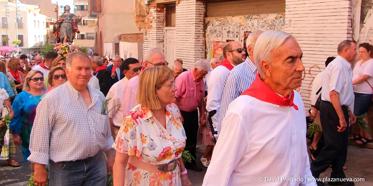 Procesi&oacute;n en honor a los patronos San Roque y San Ezequiel 13