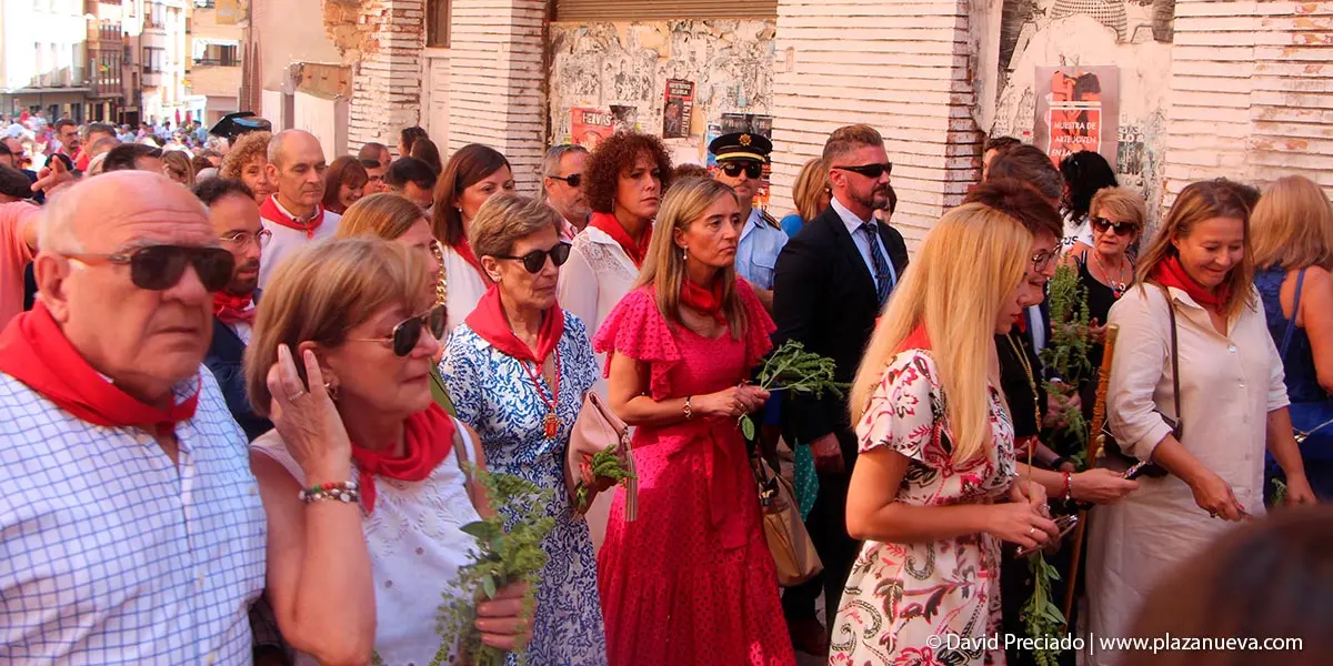 Procesi&oacute;n en honor a los patronos San Roque y San Ezequiel 16