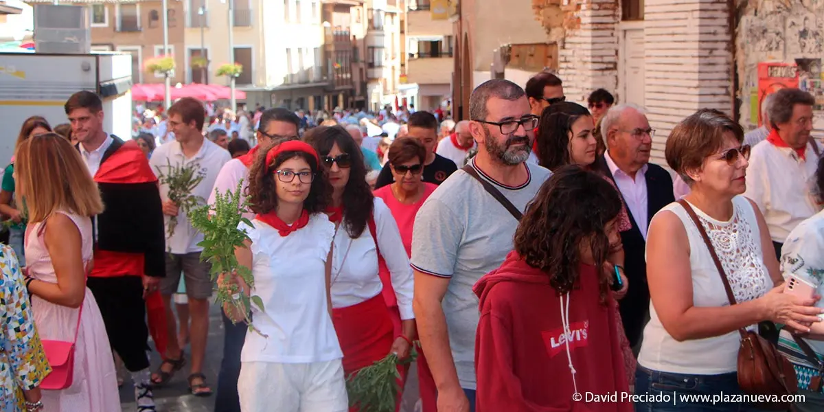 Procesi&oacute;n en honor a los patronos San Roque y San Ezequiel 21