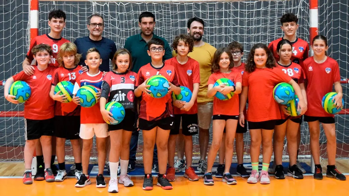Tudela Balonmano Bardenas 2 presentaci&oacute;n Alev&iacute;n B