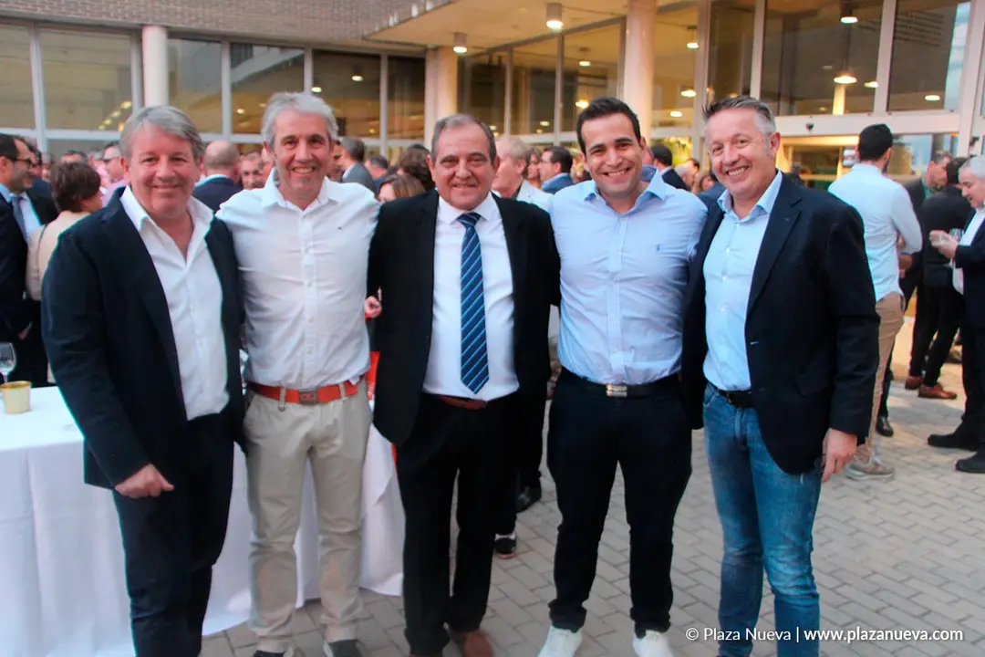 Jos&eacute; Juan Com&iacute;n (Asesor&iacute;a Jos&eacute; Com&iacute;n), Ricardo Com&iacute;n (AIT), Mario S&aacute;nchez (AIT), Pa&uacute;l S&aacute;nchez (AIT) y Fran Com&iacute;n (Bed4U Hotels)