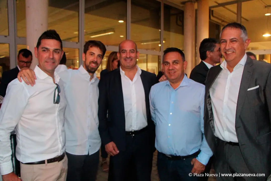Guillermo Agorreta (Sanz Agorreta), Diego Oliver (Grupo Enhol), Alberto Sainz (ANAGAN Corredur&iacute;a de Seguros), Jos&eacute; Manuel Garc&iacute;a (Transportes JAYLO) y Eduardo Galindo (Caja Rural)