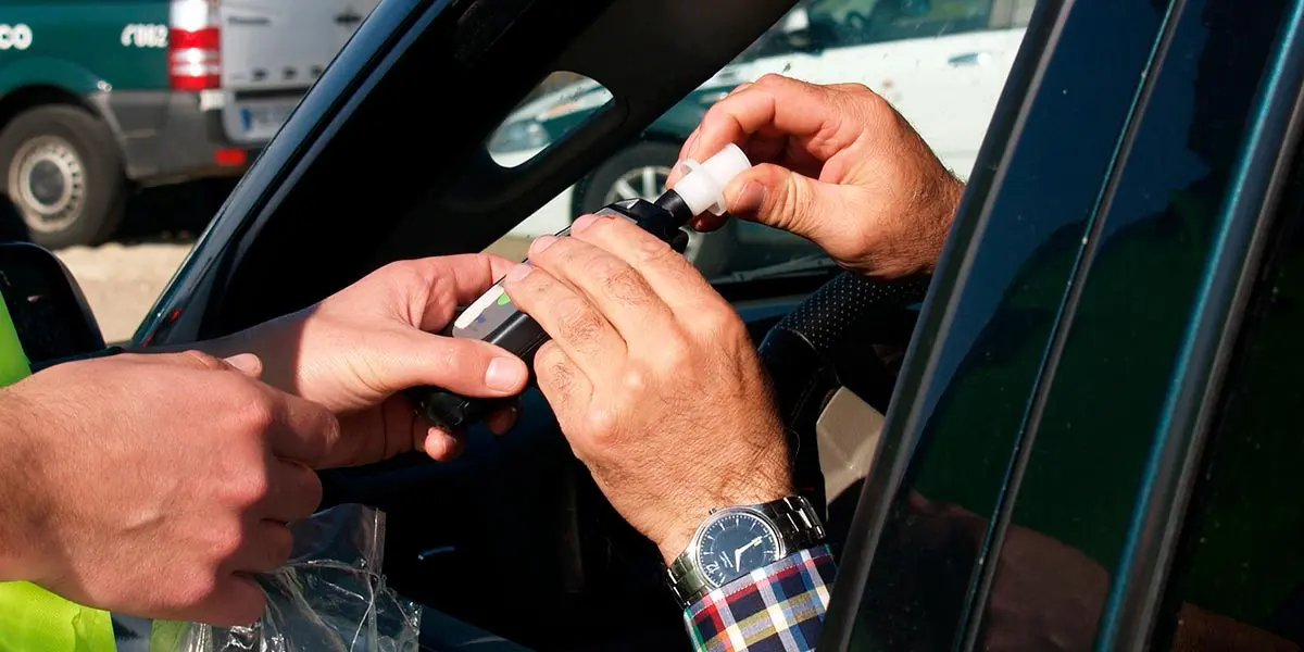 Guardia Civil alcoholimetro alcoholemia alcohol test positivo negativo 0,0
