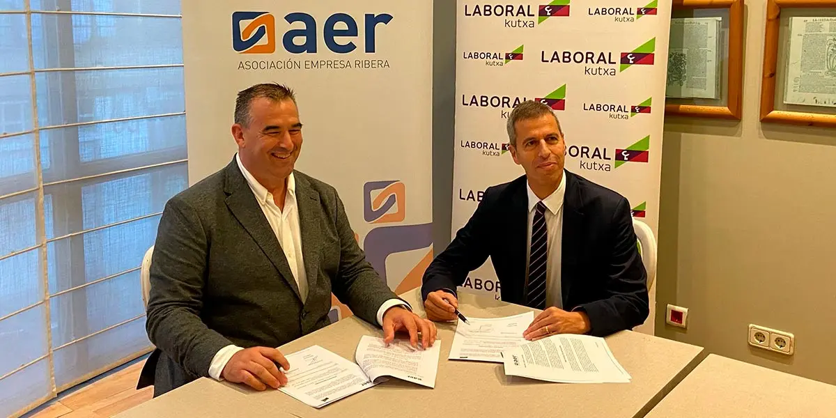 Rafa Loscos, Presidente AER y Pello Bayona, Director Empresas Navarra Laboral Kutxa