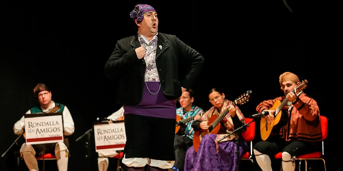 Diego Urmeneta Belloso en el Certamen Oficial de Jota Aragonesa celebrado en Zaragoza. Foto: Michel Renard