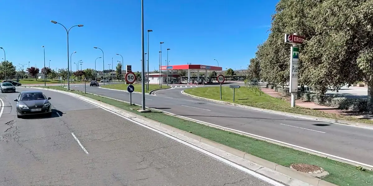 Carretera de Zaragoza a la altura del Hiper Eroski