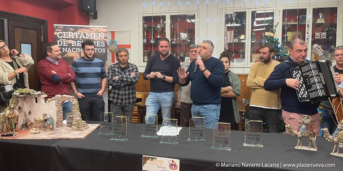 Miembros de la Pe&ntilde;a, presentaron la entrega de las distinciones