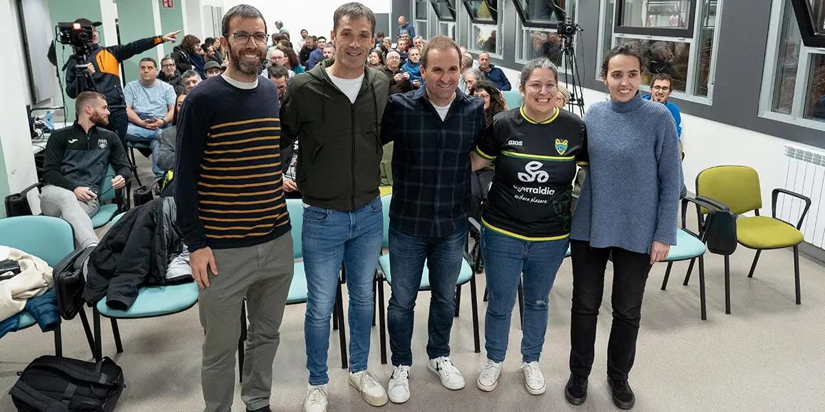 Oleguer Presas, Mikel Labaka, Jagoba Arrasate, Tania Gonz&aacute;lez y Ane Urkidi