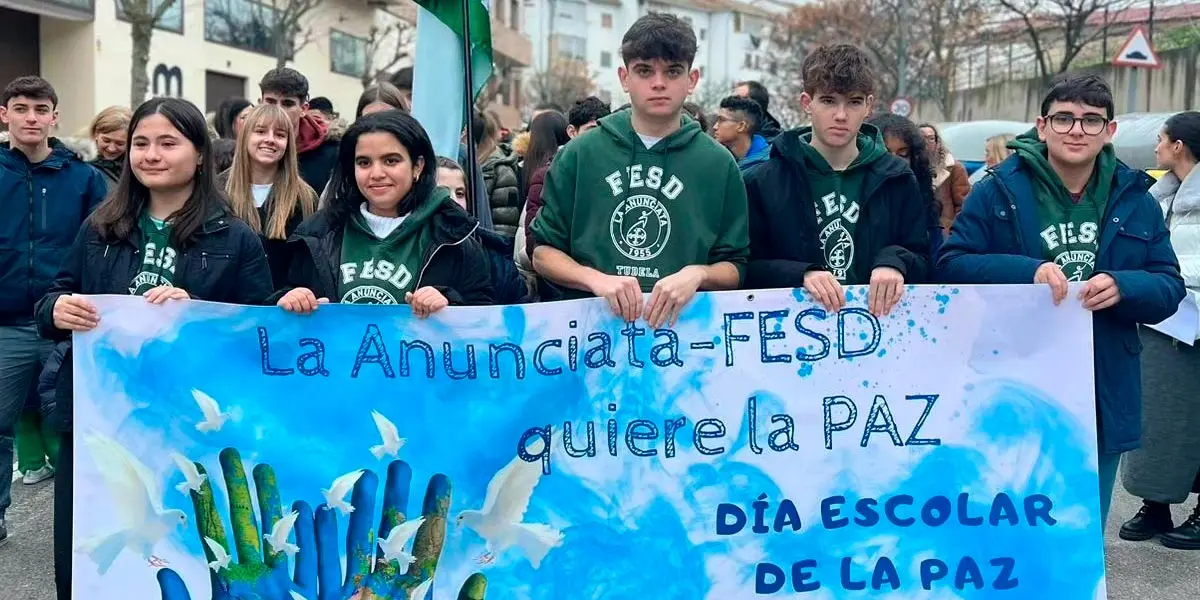 Anunciata D&iacute;a de la Paz
