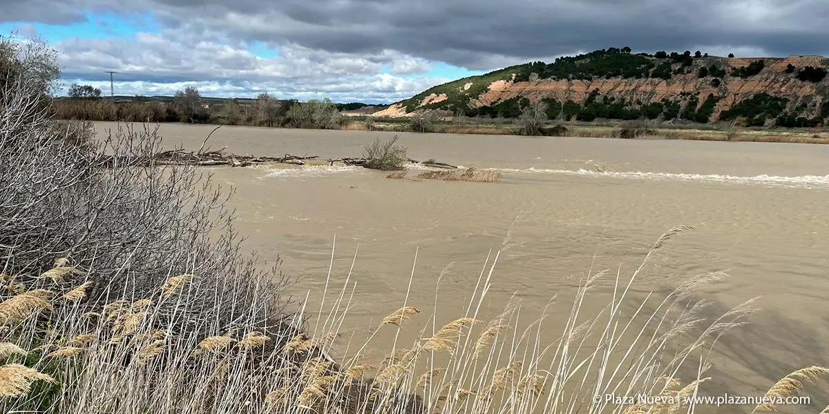 El nivel del r&iacute;o Ebro se ha visto incrementado notablemente