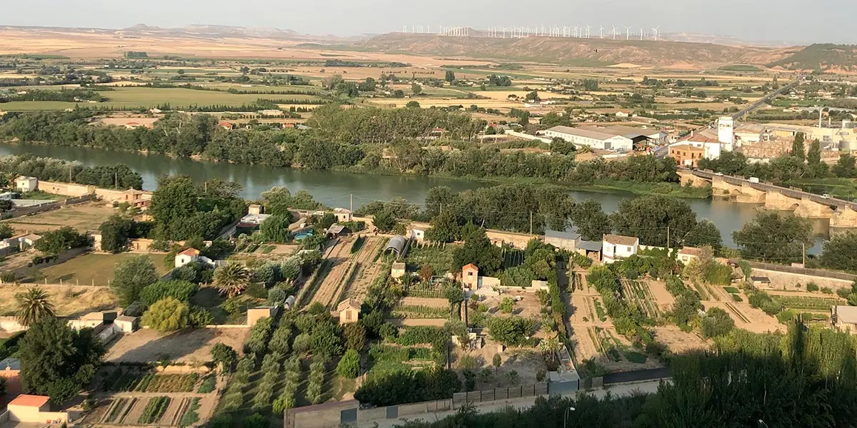 Vistas de Tudela desde el cerro de Santa B&aacute;rbara