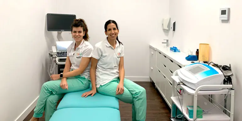 TUDELA De la mano Centro de Fisioterapia (Vanesa Sayas Lavilla y Cristina Gurria Vallejos)