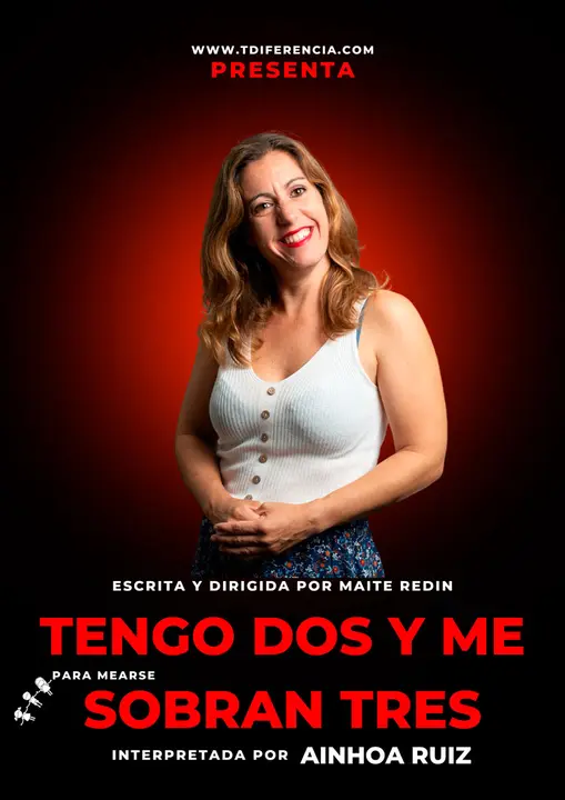 Teatro &lsquo;Tengo dos y me sobran tres&rsquo;