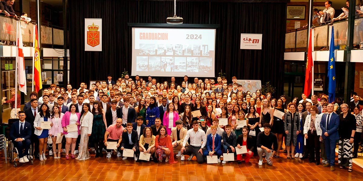El CIP ETI de Tudela celebra la graduación de 182 alumnos de 12 Ciclos Formativos de Grado Superior