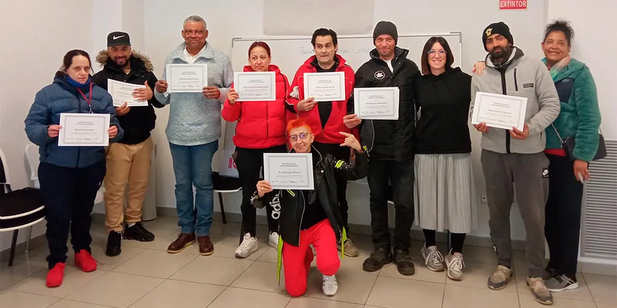 Asistentes a los programas de inclusi&oacute;n sociolaboral de COCEMFE