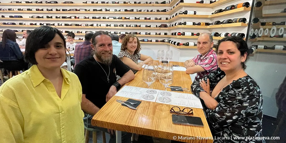 Cata de Vino en Dieciocho&ordm; con Yoana Viela 2