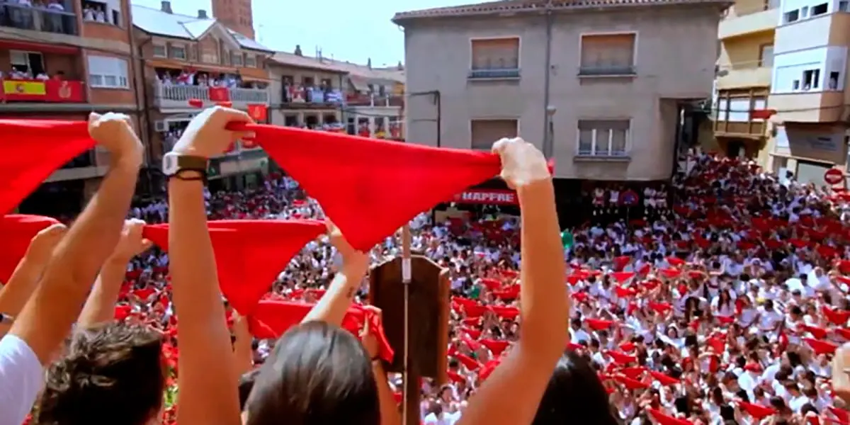 El cohete o chupinazo, como este de las fiestas de San Adri&aacute;n, suele ser el tema m&aacute;s recurrente en este tipo de cert&aacute;menes