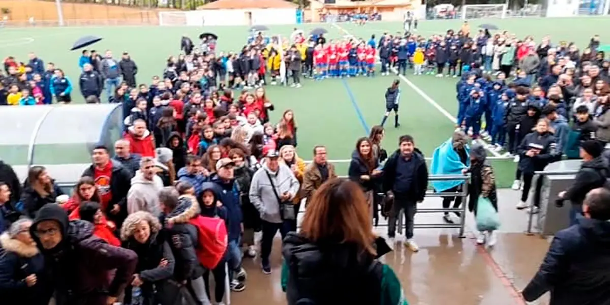 II Torneo de f&uacute;tbol femenino CD Lourdes 7