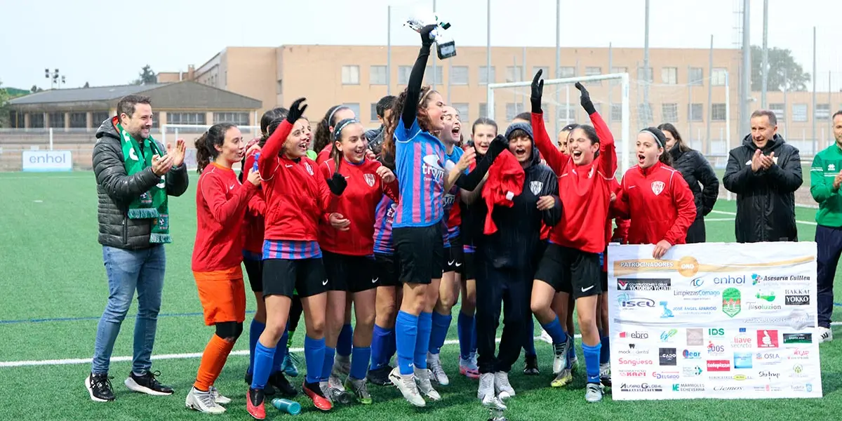 II Torneo de f&uacute;tbol femenino CD Lourdes 4