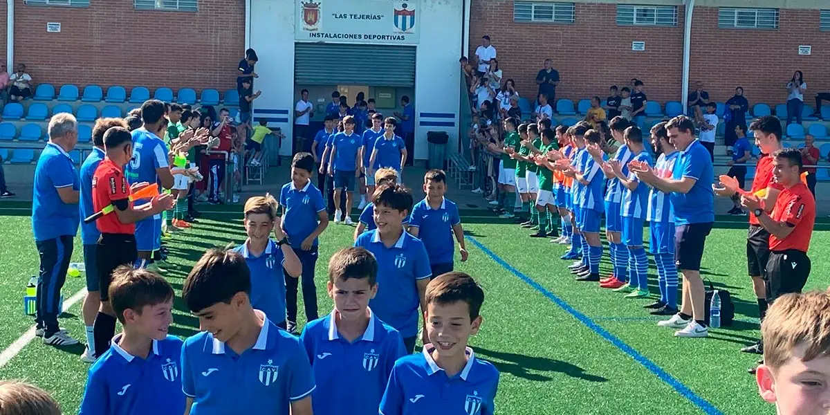 CA Valtierrano y CD Cabanillas hicieron el pasillo al Benjam&iacute;n A