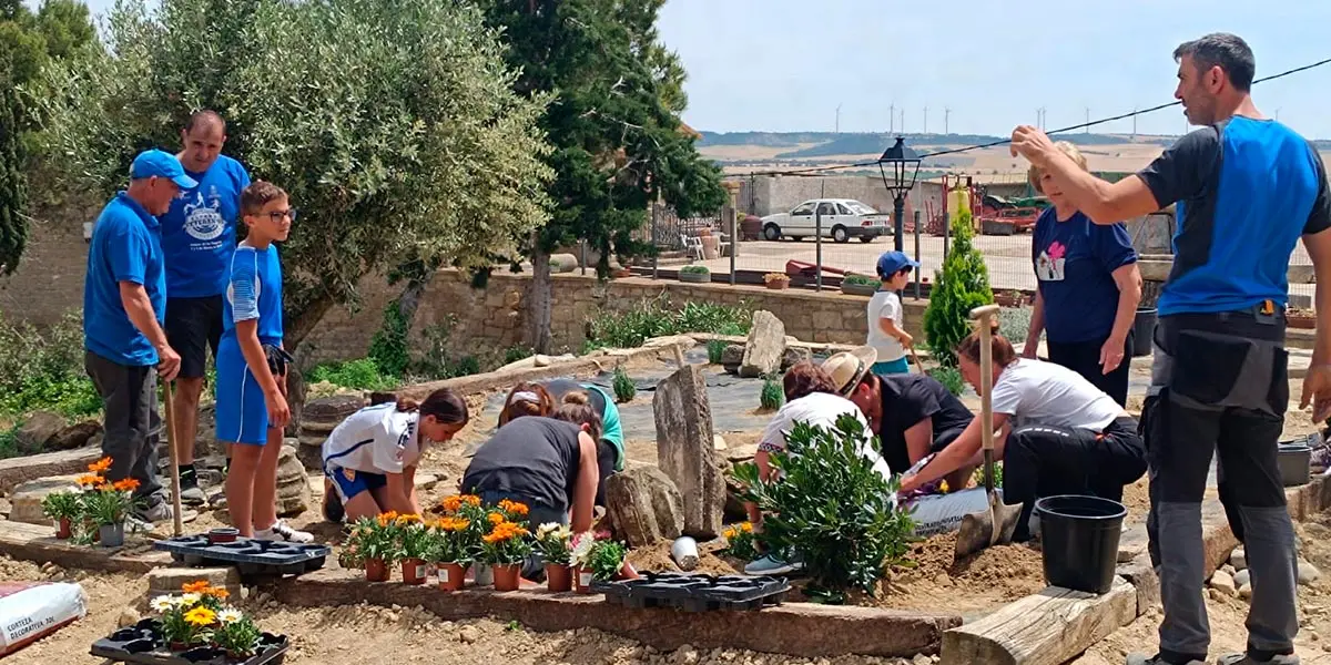 Jard&iacute;n colaborativo en Marracos