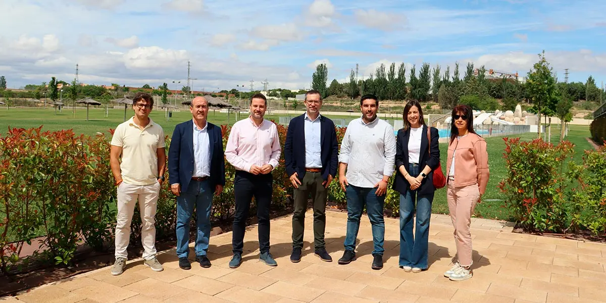 Visita a las obras de las piscinas cubiertas del CDM Clara Campoamor