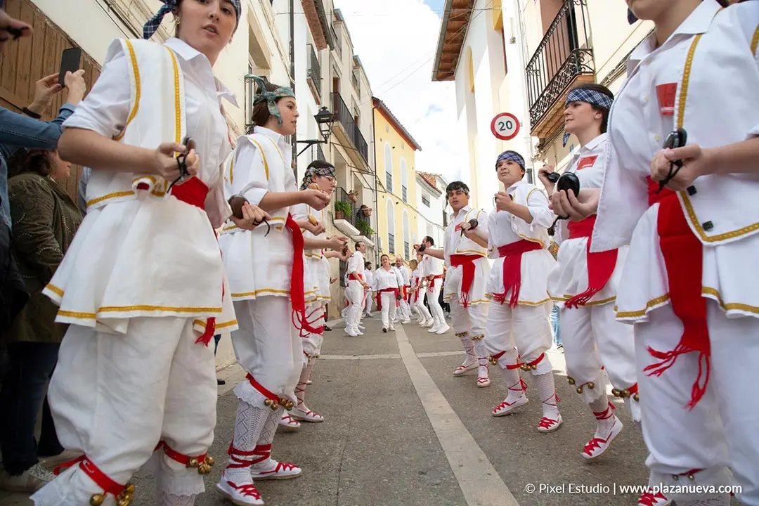 Recuperaci&oacute;n de las danzas y m&uacute;sicas de Monteagudo 10