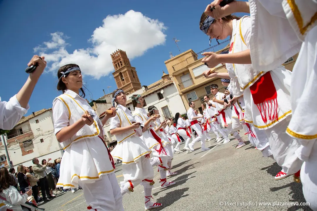 Recuperaci&oacute;n de las danzas y m&uacute;sicas de Monteagudo 12