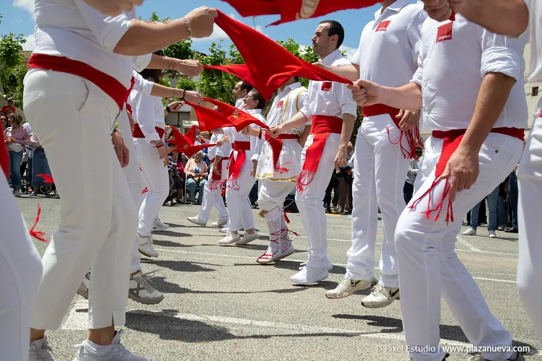 Recuperaci&oacute;n de las danzas y m&uacute;sicas de Monteagudo 19