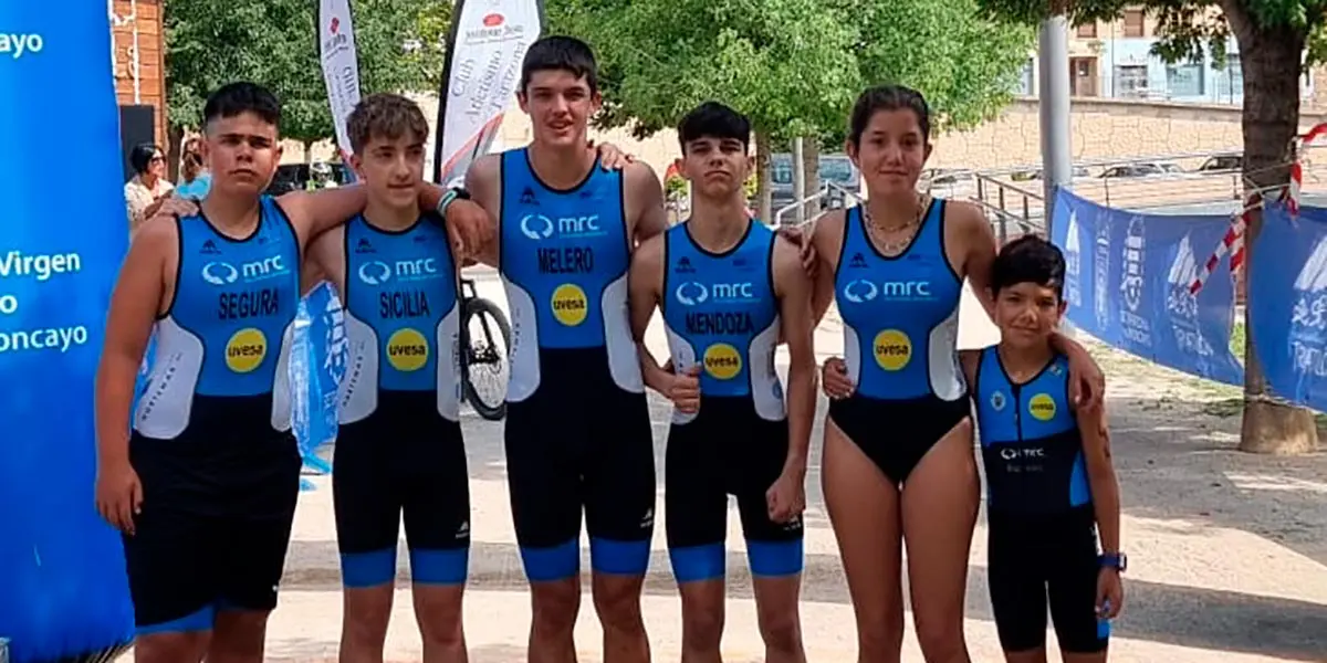 Atletas de la SDR Arenas en el primer Triatl&oacute;n escolar de Tarazona y el Moncayo