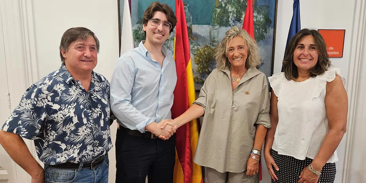La alcaldesa de Calahorra ha estado acompa&ntilde;ada del CEO de Burcor Producciones, el cirbonero Mario Cornago; la concejal de Turismo, Reyes Zapata; y del concejal &Oacute;scar Moreno
