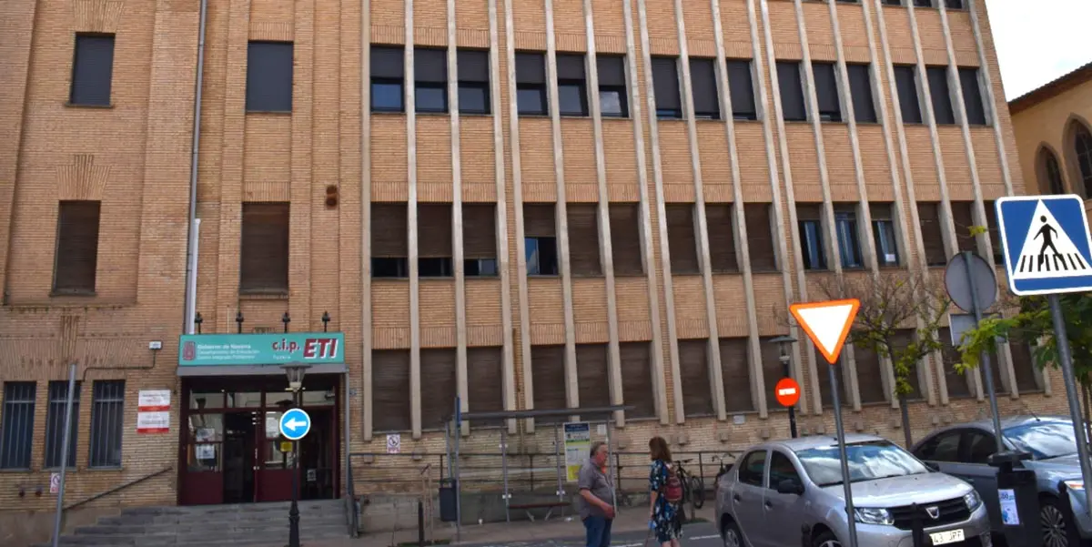 El Centro P&uacute;blico de Educaci&oacute;n B&aacute;sica de Personas Adultas (CPEBPA) est&aacute; ubicado en el edificio de la ETI Vieja