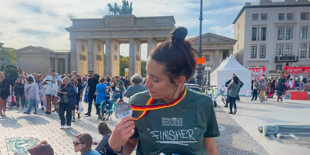 La deportista tudelana Ainhoa Gil en la marat&oacute;n de Berl&iacute;n