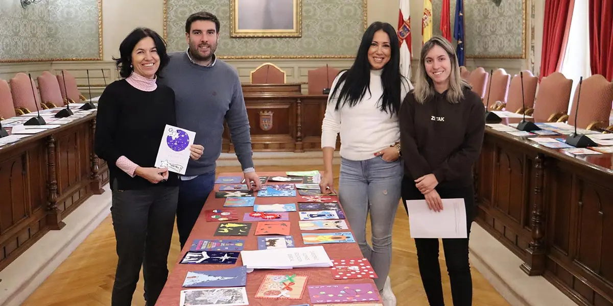 El jurado estuvo integrado por la concejal Ver&oacute;nica Gormedino junto a Mart&iacute;n L&oacute;pez, Eva Eliceche y Olga Chueca