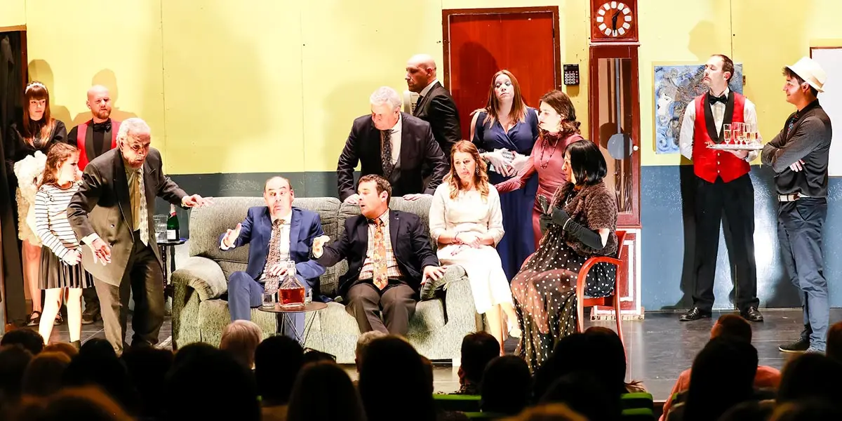 &Eacute;xito arrollador del grupo de teatro amateur de Cadreita con su versi&oacute;n de &lsquo;Los ladrones somos gente honrada&rsquo; 4
