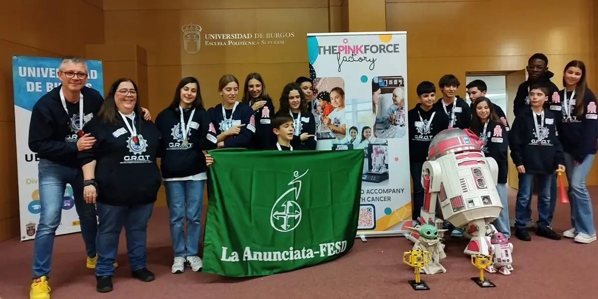 El equipo de rob&oacute;tica GRAT Anunciata triunfa en Burgos con un innovador proyecto sobre fondos marinos