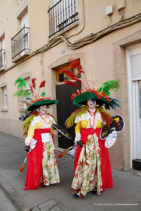 Carnaval 2025 en Murchante adultos 2&ordm; Damas pinturas