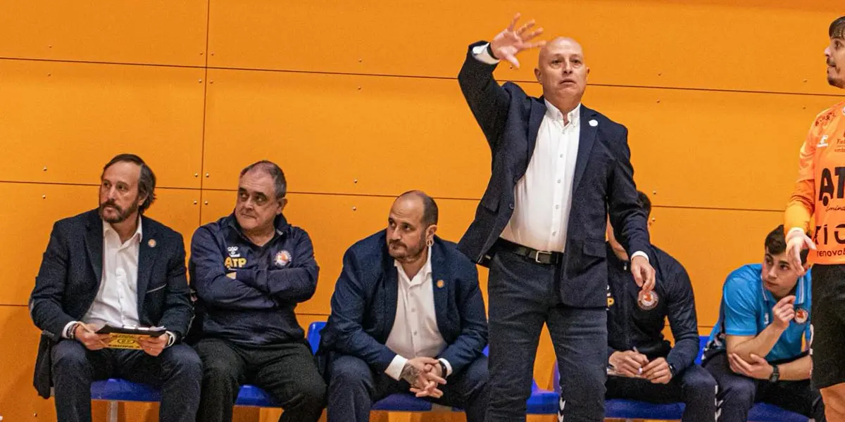 David Zamorano deja de ser entrenador del Tudelano Ribera Navarra FS tras nueve d&iacute;as en el cargo