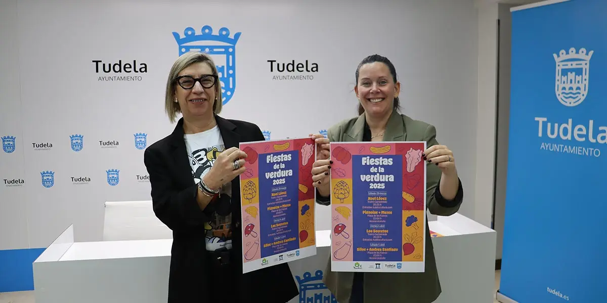 La concejal de Turismo, Irune Garc&iacute;a, en la rueda de prensa en la que ha estado acompa&ntilde;ada por la concejal de Cultura, Iciar Les