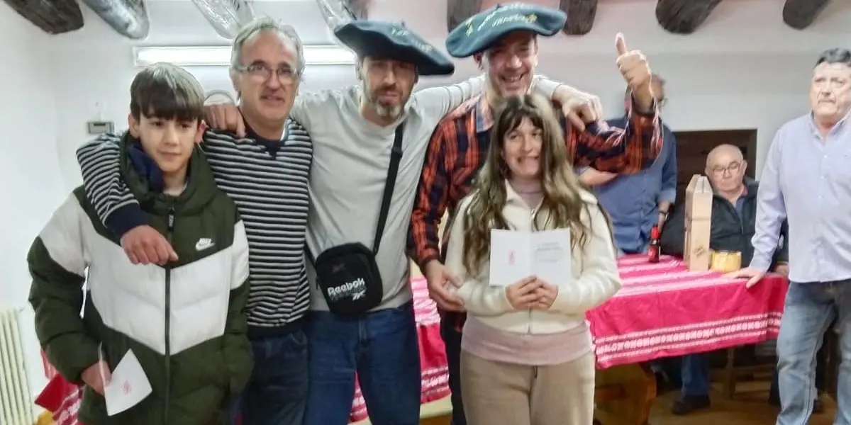 Juantxo Gil y Fernando Salcedo se imponen en el XL Campeonato de Mus de la Pe&ntilde;a Beterri