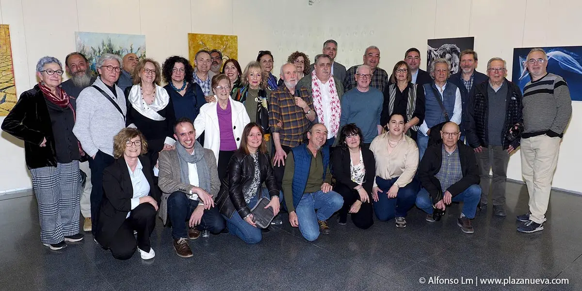Inauguraci&oacute;n de la primera exposici&oacute;n colectiva de Ribera Creativa