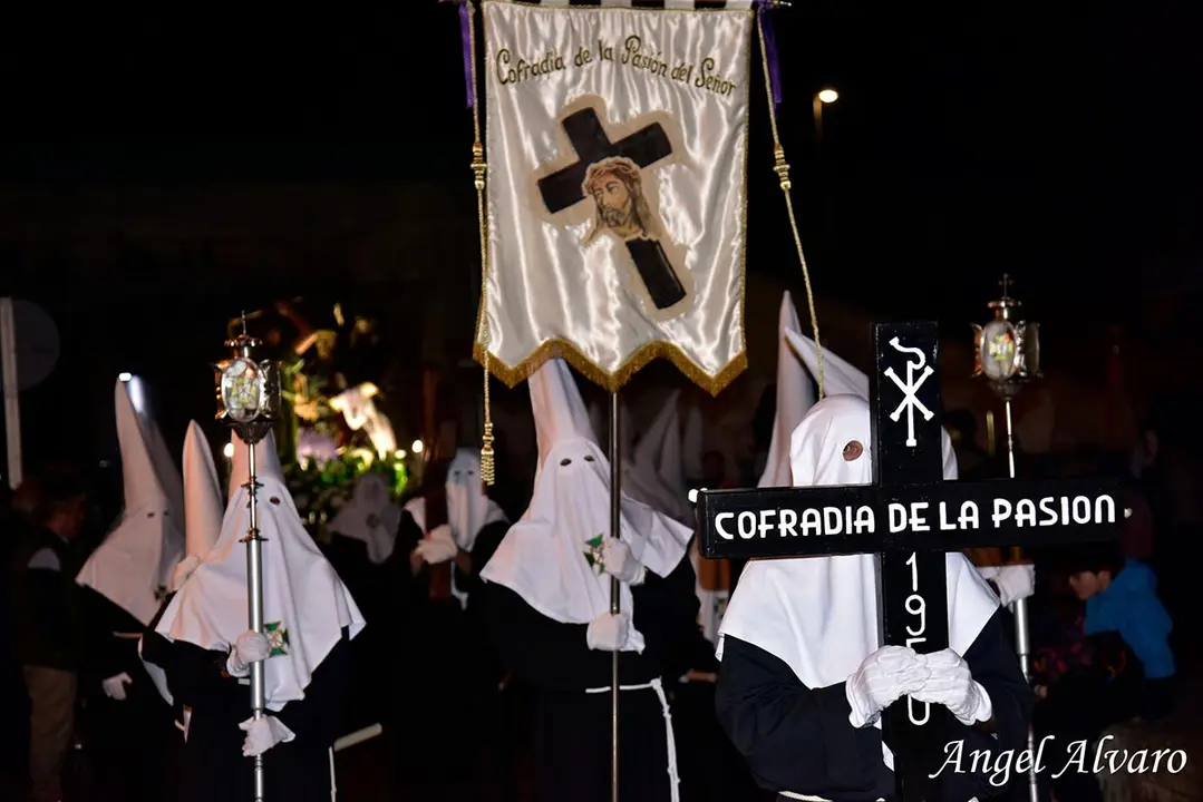 Procesi&oacute;n del Santo Entierro 2025 en Tudela 4
